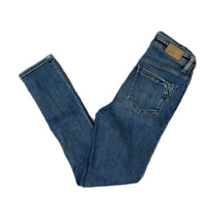 Buckle Black | Fit 75 Classic Skinny Jeans High Rise Medium Wash Size 26x32